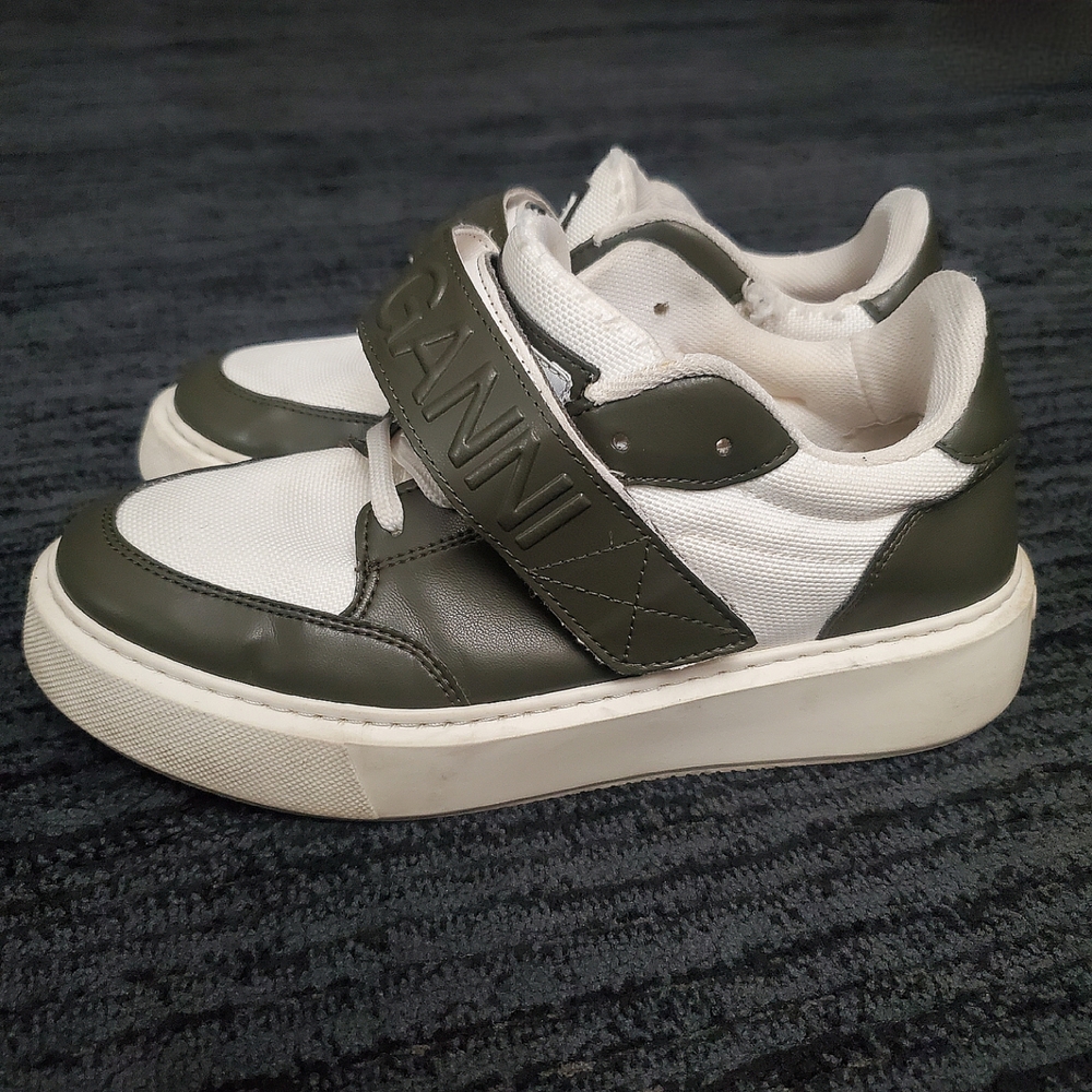 GANNI Size 38/8US Green/White
Sporty Mix Distressed Platform Low Top Sneakers - Picture 4 of 8